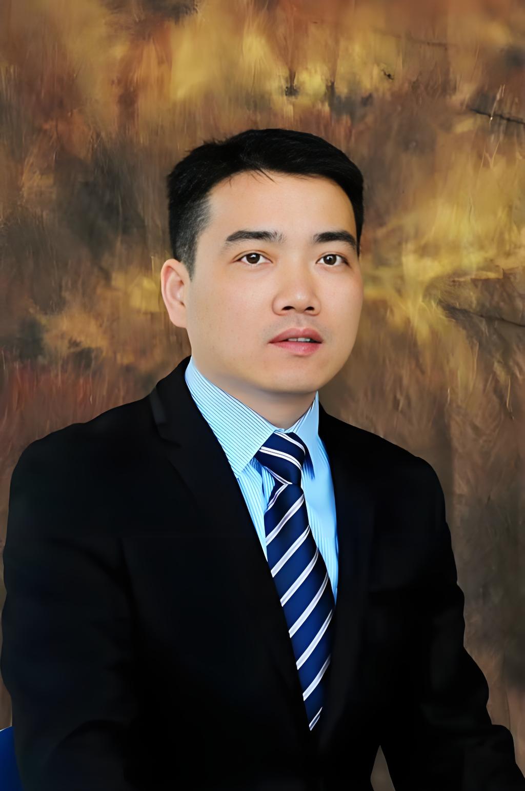 匡鼎偉